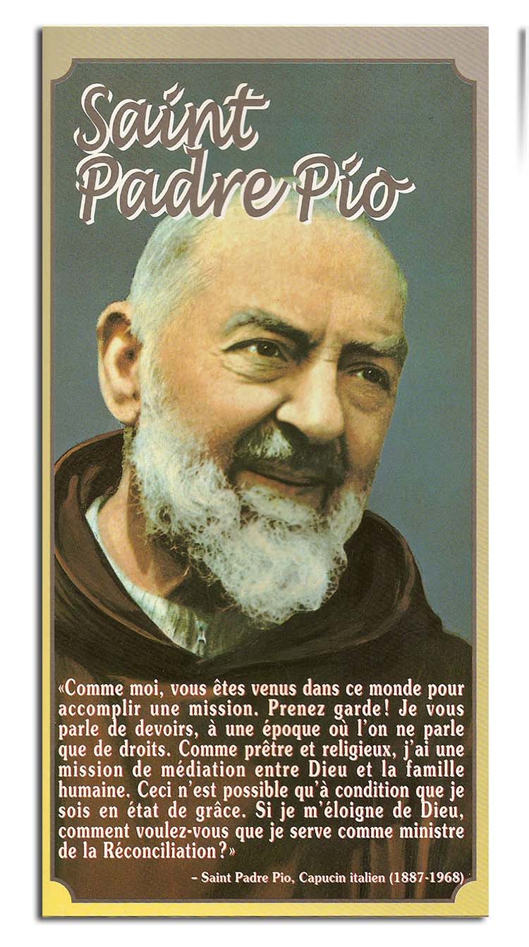 FRA116 Neuvaine de St Padre Pio au sacrécoeur Priant